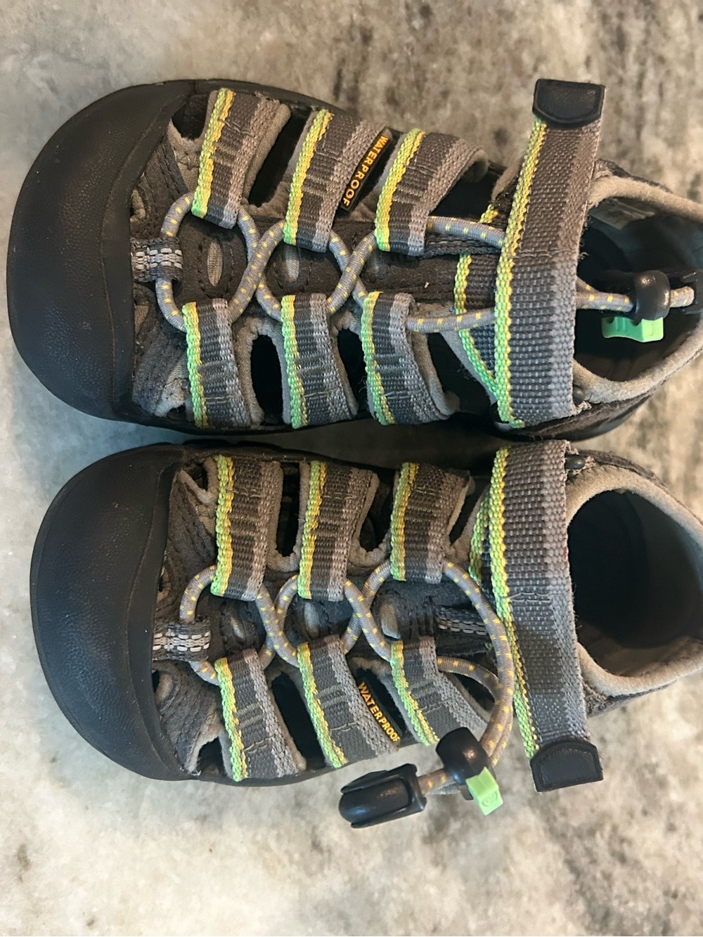 Keen size 9 Waterproof Gray & Lime Outdoor Sandals